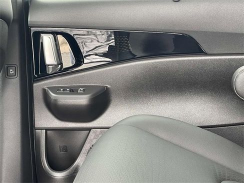 New 2026 Kia Carnival SX Prestige image 20