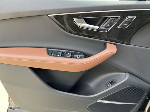 Used 2023 Audi Q7 2.0T Premium Plus w/ Premium Plus Package image 14