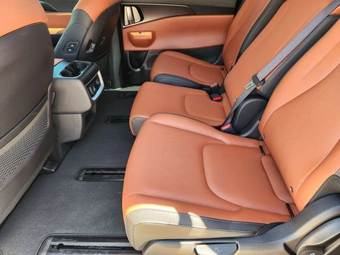 New 2026 Kia Carnival SX FWD image 20
