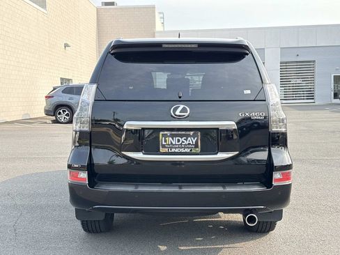 Used 2021 Lexus GX 460 Premium w/ Premium Package AWD/4WD image 4