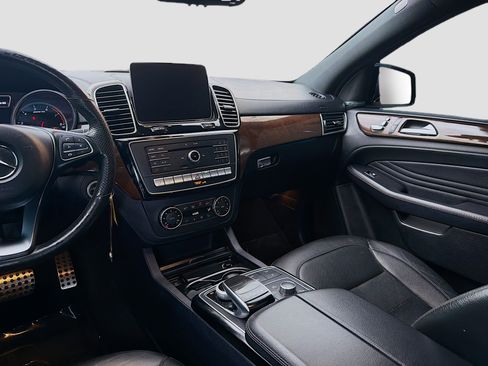 Used 2019 Mercedes-Benz GLE 43 AMG 4MATIC Coupe w/ Premium 3 Package image 21