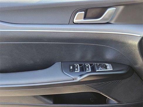 New 2026 Kia K5 LXS image 22