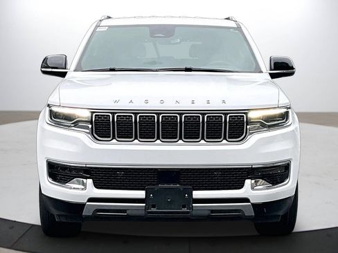 Certified 2024 Jeep Wagoneer Series III AWD/4WD image 3