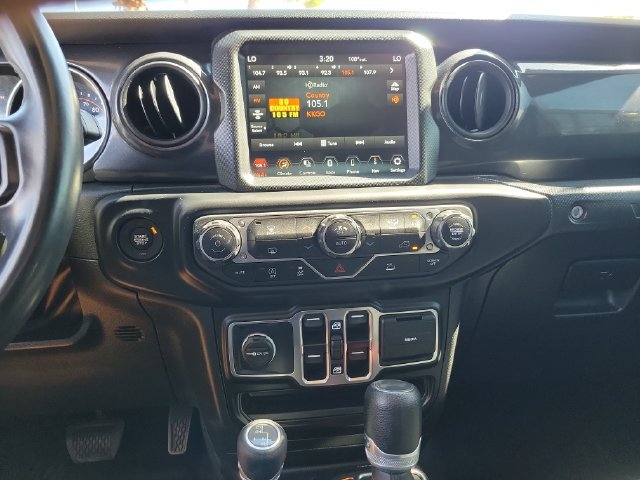 Used 2022 Jeep Wrangler Unlimited Sport AWD/4WD image 15