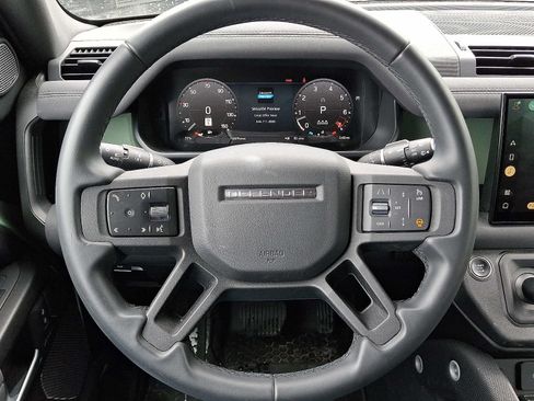 Used 2023 Land Rover Defender 110 75th Limited Edition AWD/4WD image 19