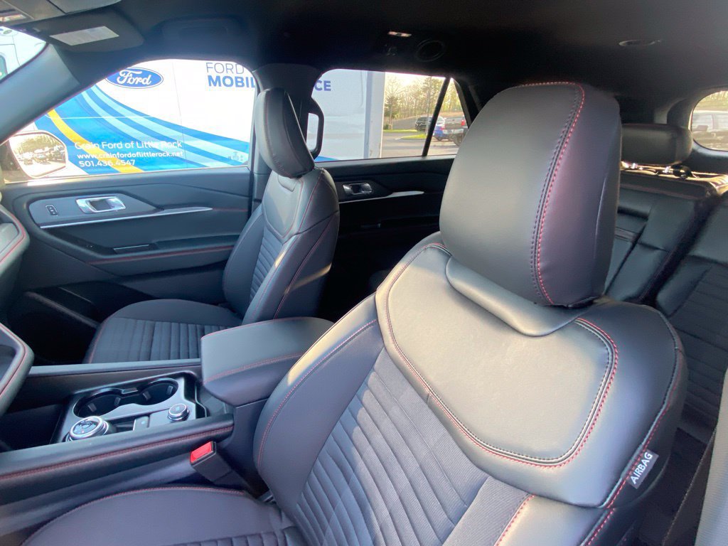 New 2026 Ford Explorer ST-Line RWD image 19