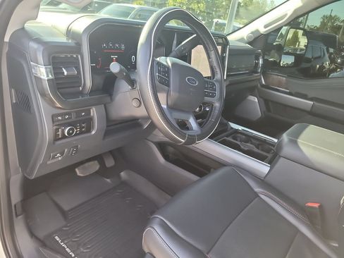 Used 2024 Ford F250 Lariat w/ Lariat Ultimate Package AWD/4WD image 19