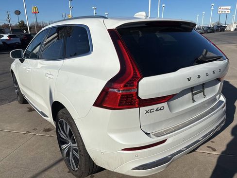 Certified 2023 Volvo XC60 B5 Plus w/ Climate Package image 8
