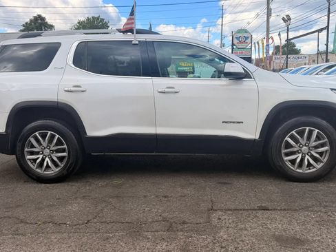 Used 2017 GMC Acadia SLE w/ Driver Alert Package I AWD/4WD image 11