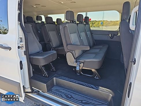 Used 2023 Ford Transit 350 XLT image 19