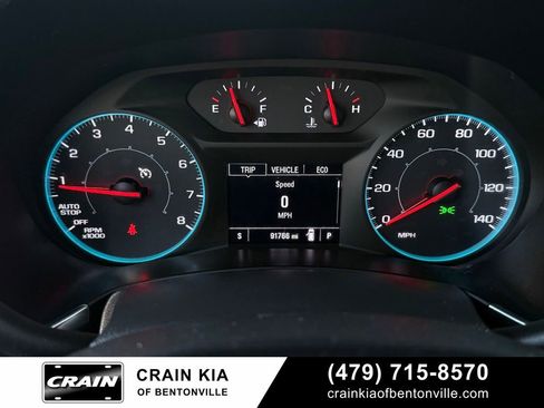 Used 2021 Chevrolet Equinox LS w/ LS Convenience Package FWD image 13