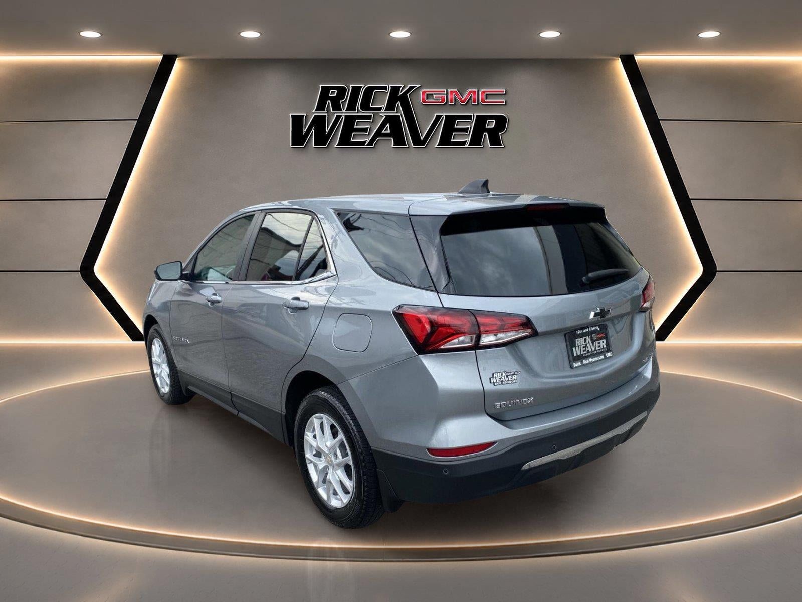 Used 2024 Chevrolet Equinox LT w/ LPO, Floor Liner Package AWD/4WD image 4