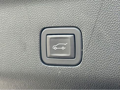 Certified 2024 Chevrolet Tahoe Premier image 13