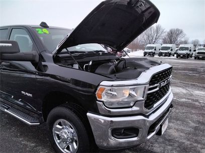 Used 2024 RAM 2500 Big Horn w/ Bed Utility Group
