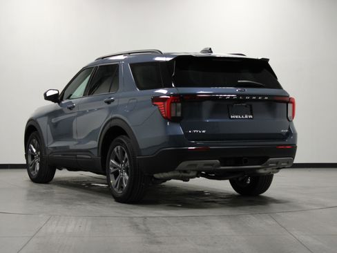 New 2026 Ford Explorer Active w/ Active Comfort Package image 6