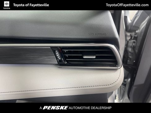 Used 2024 Toyota Camry XLE w/ Navigation Package FWD image 10