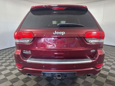 Used 2018 Jeep Grand Cherokee Overland AWD/4WD image 24
