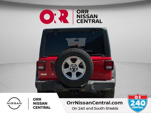 Used 2018 Jeep Wrangler Unlimited Sport S AWD/4WD image 6