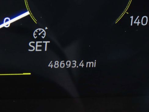 Used 2024 Ford Mustang Premium image 8