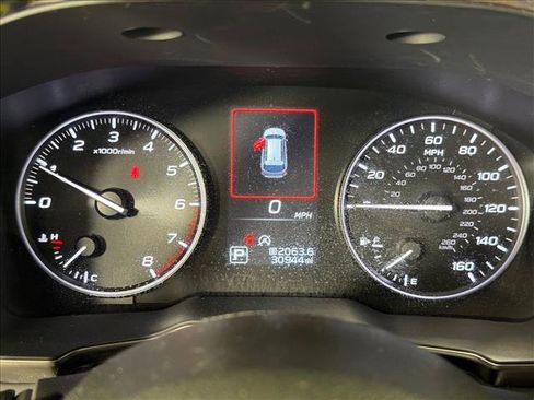 Used 2025 Subaru Outback Onyx Edition AWD/4WD image 28