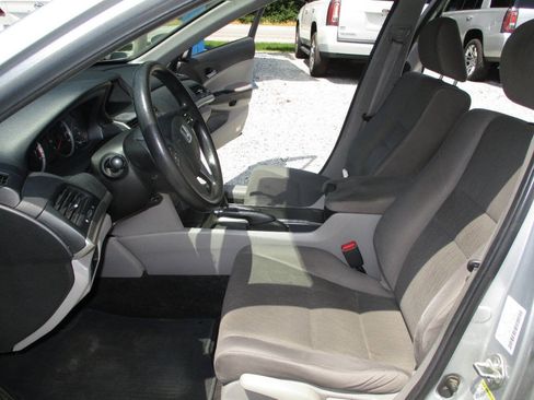 Used 2012 Honda Accord LX image 20