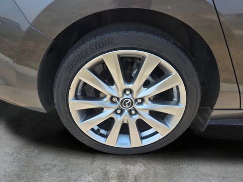 Used 2020 MAZDA MAZDA3 AWD Sedan w/ Premium Package image 28