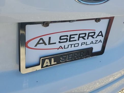 Used 2016 Ford Fusion SE FWD image 6