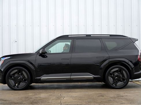 Used 2024 Kia EV9 GT-Line image 9