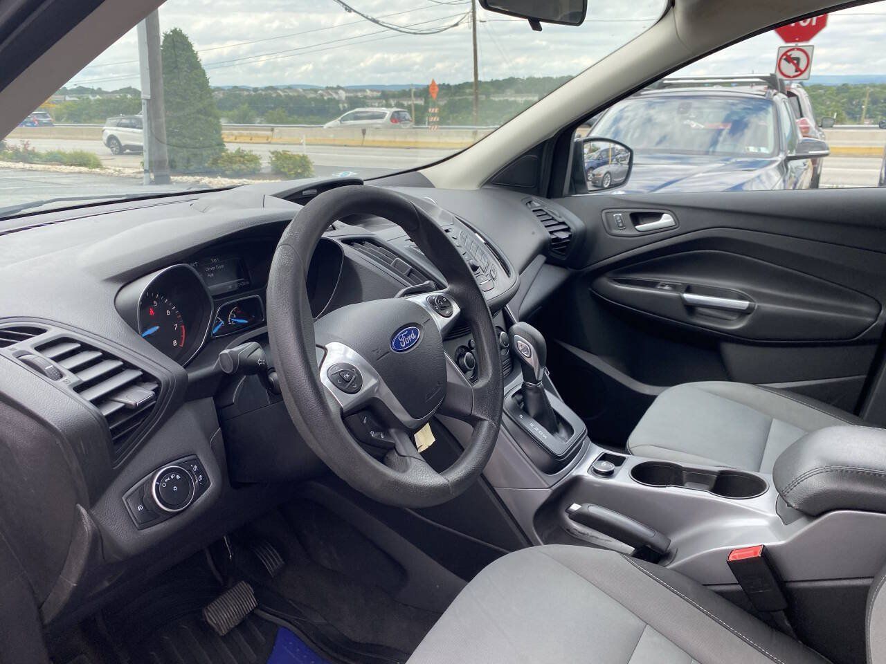 Used 2016 Ford Escape SE AWD/4WD image 11