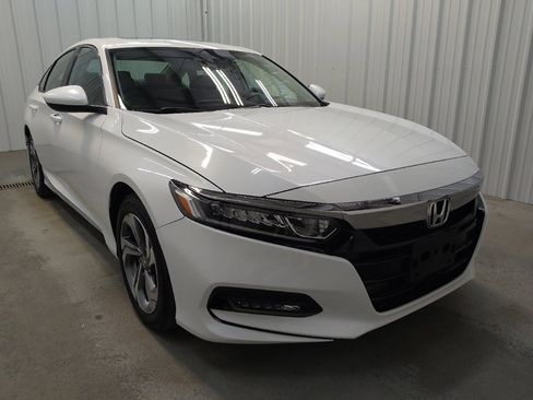 Used 2019 Honda Accord EX image 13