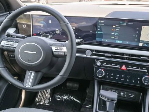 New 2025 Hyundai Santa Cruz Limited AWD/4WD image 16