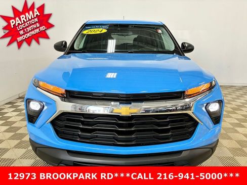 Certified 2024 Chevrolet TrailBlazer LS w/ LS Convenience Package AWD/4WD image 2