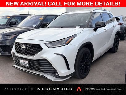 Used 2023 Toyota Highlander XSE