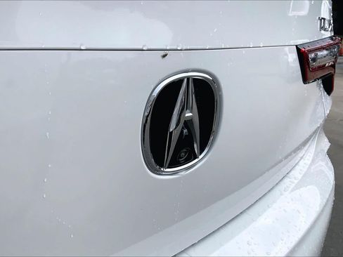 Used 2023 Acura TLX FWD image 10