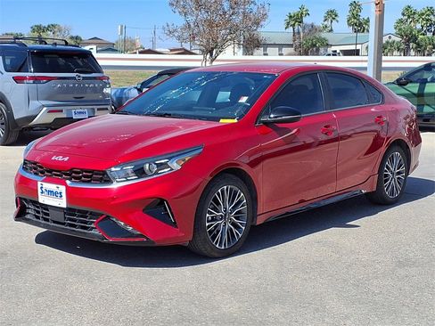 Certified 2024 Kia Forte GT-Line image 3