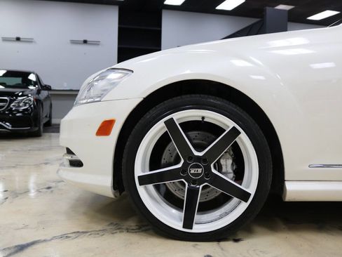 Used 2013 Mercedes-Benz S 550 4MATIC w/ Sport Pkg image 12
