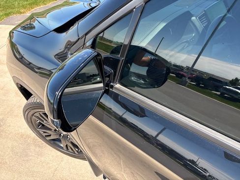 Used 2020 Honda Pilot Black Edition image 30