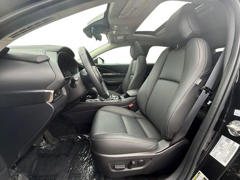 Certified 2025 MAZDA CX-30 AWD 2.5 S w/ Preferred Package image 9