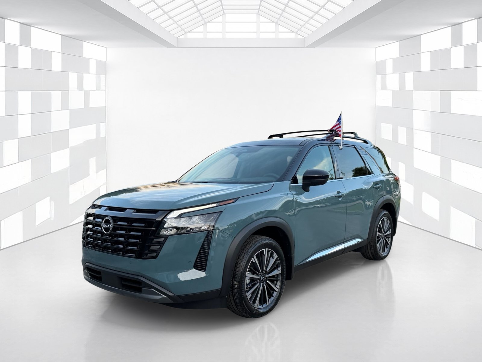 Certified 2026 Nissan Pathfinder Platinum FWD image 3