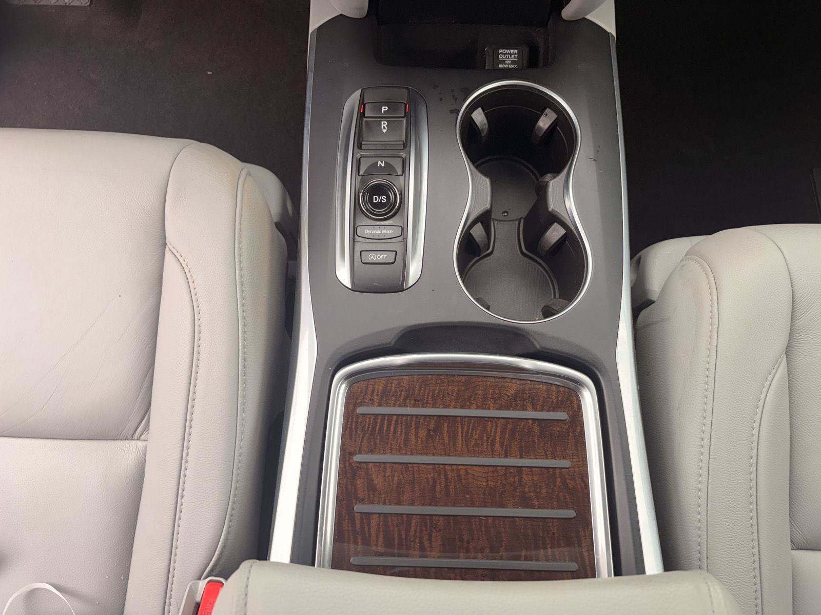 Used 2020 Acura MDX SH-AWD image 15
