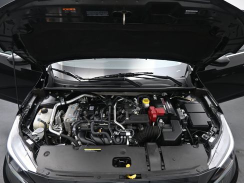 Used 2025 Nissan Sentra SV FWD image 22