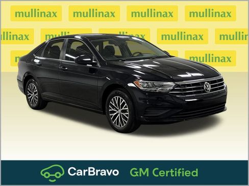 Used 2021 Volkswagen Jetta SE image 1