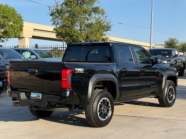 Used 2024 Toyota Tacoma TRD Off-Road AWD/4WD image 6