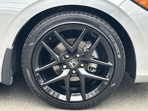 Used 2024 Honda Civic Sport image 7