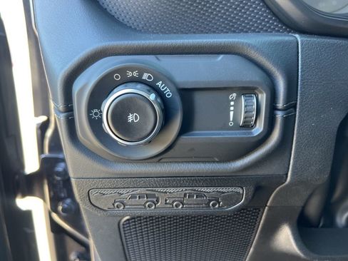 New 2026 Jeep Wrangler Rubicon image 10