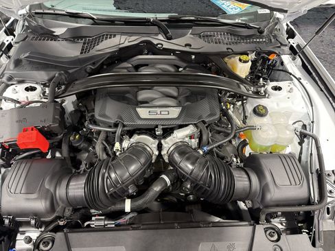 Used 2025 Ford Mustang GT Premium w/ GT Performance Package image 19