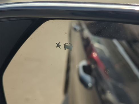 Used 2026 GMC Sierra EV Elevation image 17