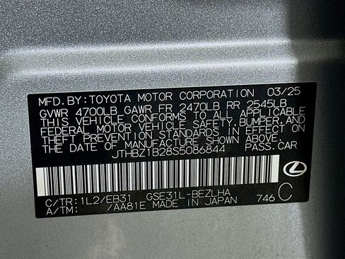 Used 2025 Lexus IS 350 F Sport w/ Accessory Package 2 RWD image 12