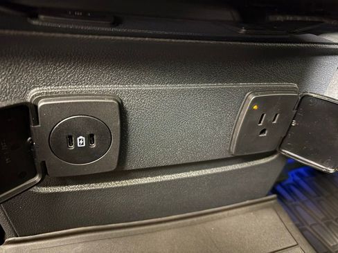 Used 2025 Lincoln Aviator Reserve w/ Equipment Group 201A AWD/4WD image 42