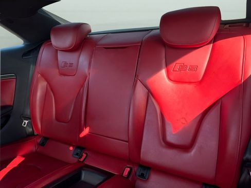Used 2011 Audi S5 Premium Plus image 14